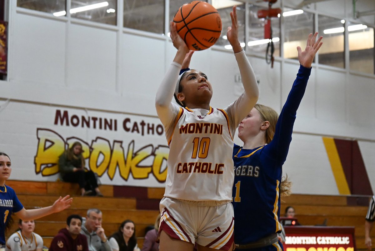 nrichardson2029's tweet photo. Big thanks to : @nick.angus.photography (IG) for the 📸
@MontiniGirlsBsk @MMBR_CoachGBell @M14Hoops_Girls https://t.co/C4VvfeZdYh