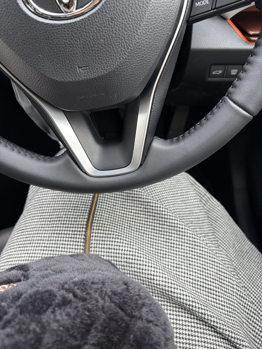 今日はビジュいい！！！
最高！！！行ってきます！