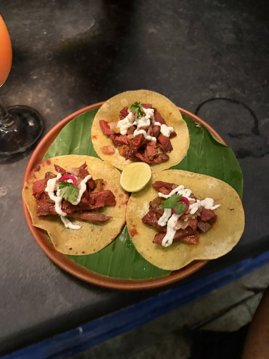 bashrrrrr's tweet image. i luv small plates