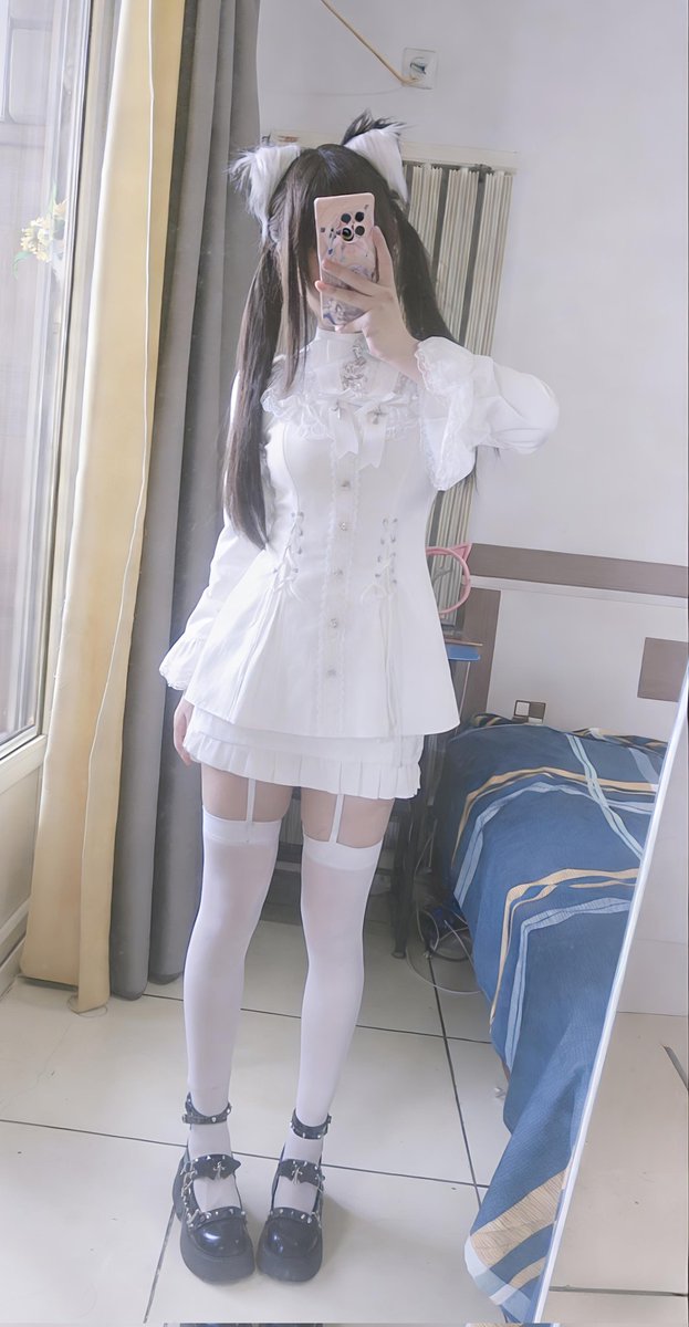 洛栖 tweet media
