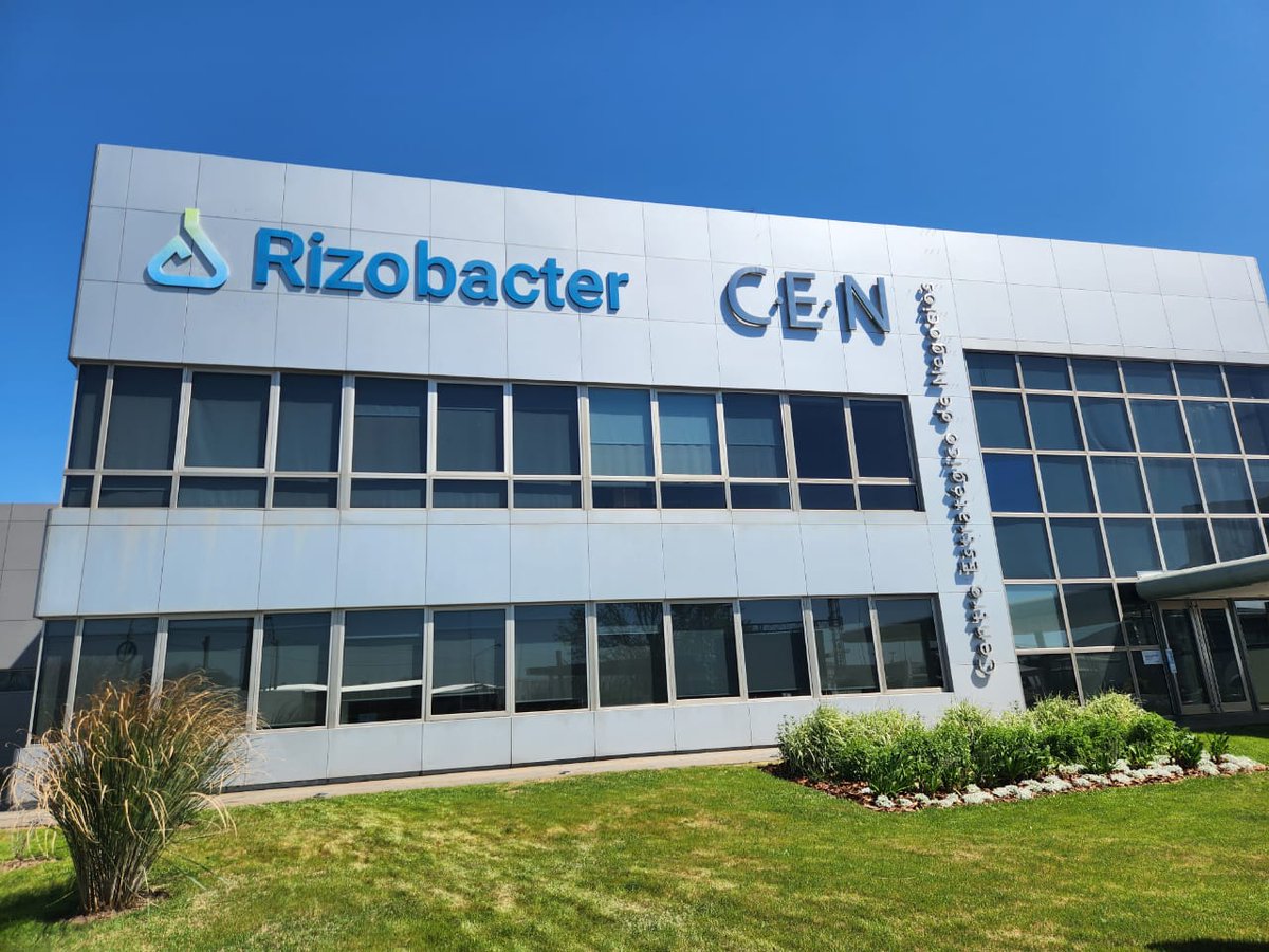 GalindezM3's tweet photo. Otra empresa del @grupobioceres en problemas financieros. Ahora, @RizobacterARG anunció hoy a @CNVArgentina que no podrá pagar el martes un vencimiento por u$S5M de un tramo de una ON. Confían en qué habrá acuerdo con inversores para postergarlo 30 días. Su deuda es de $52 mil M https://t.co/P0B5Ibw7gB