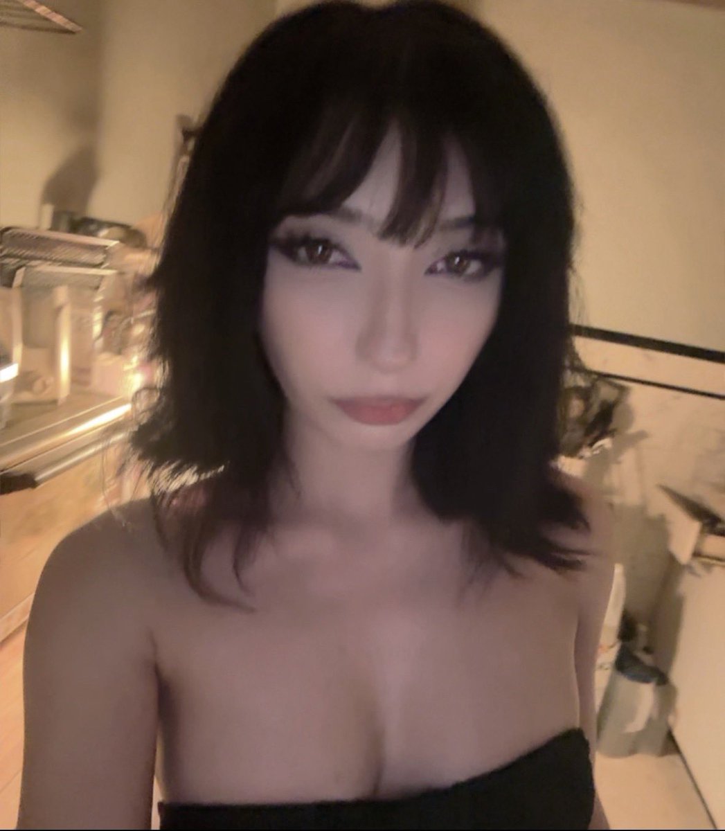 meowmeowchocox tweet picture