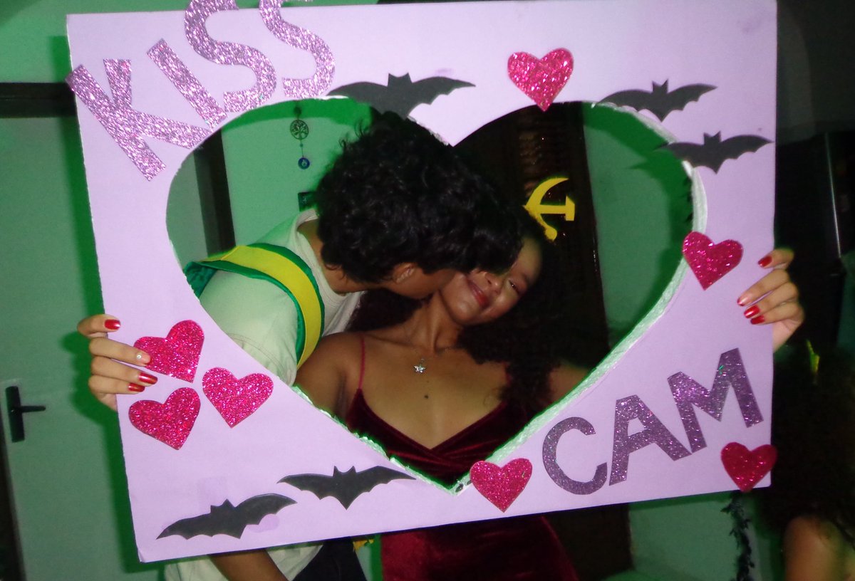 preta foda quente #façoacontecer tweet media