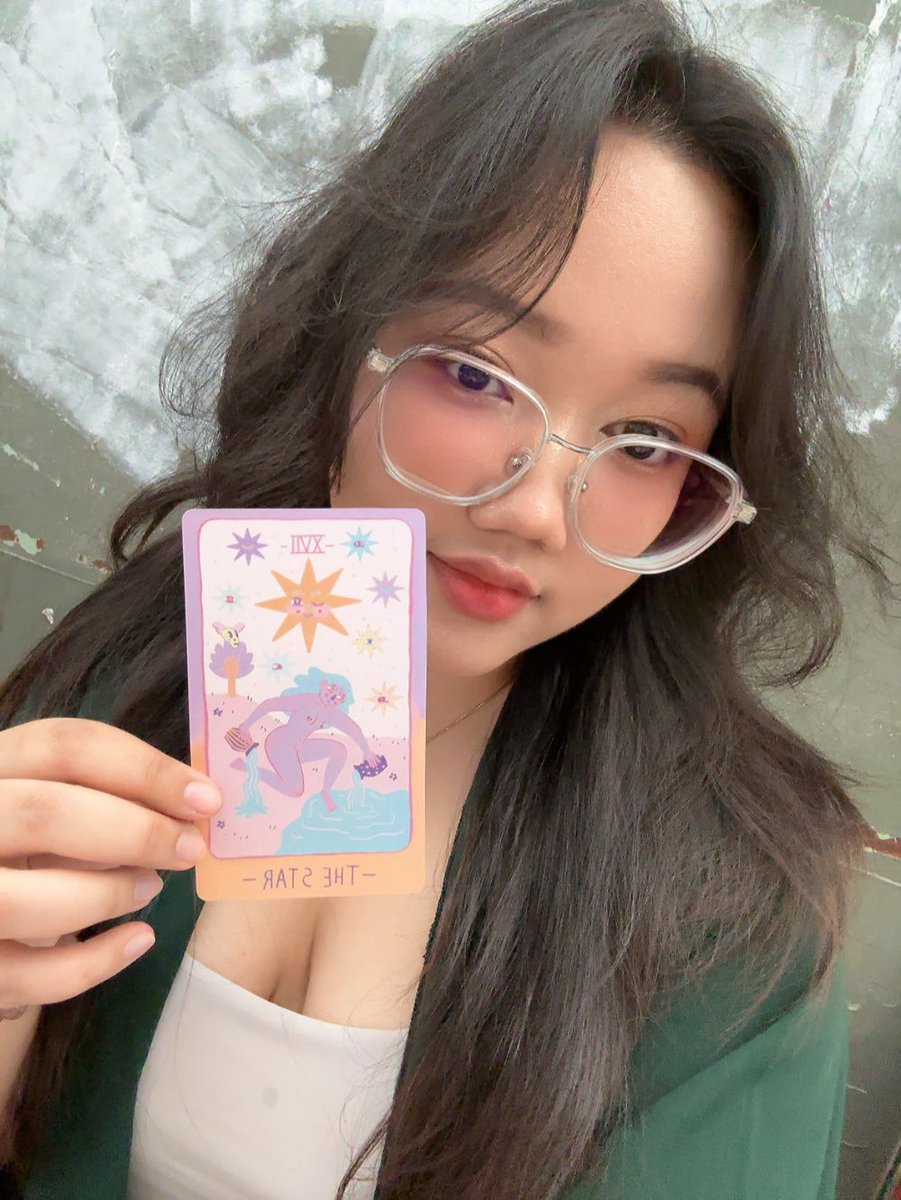 lemon goes to mbloc!!

find me at catish market and get a special price for a live reading! 💕🍋