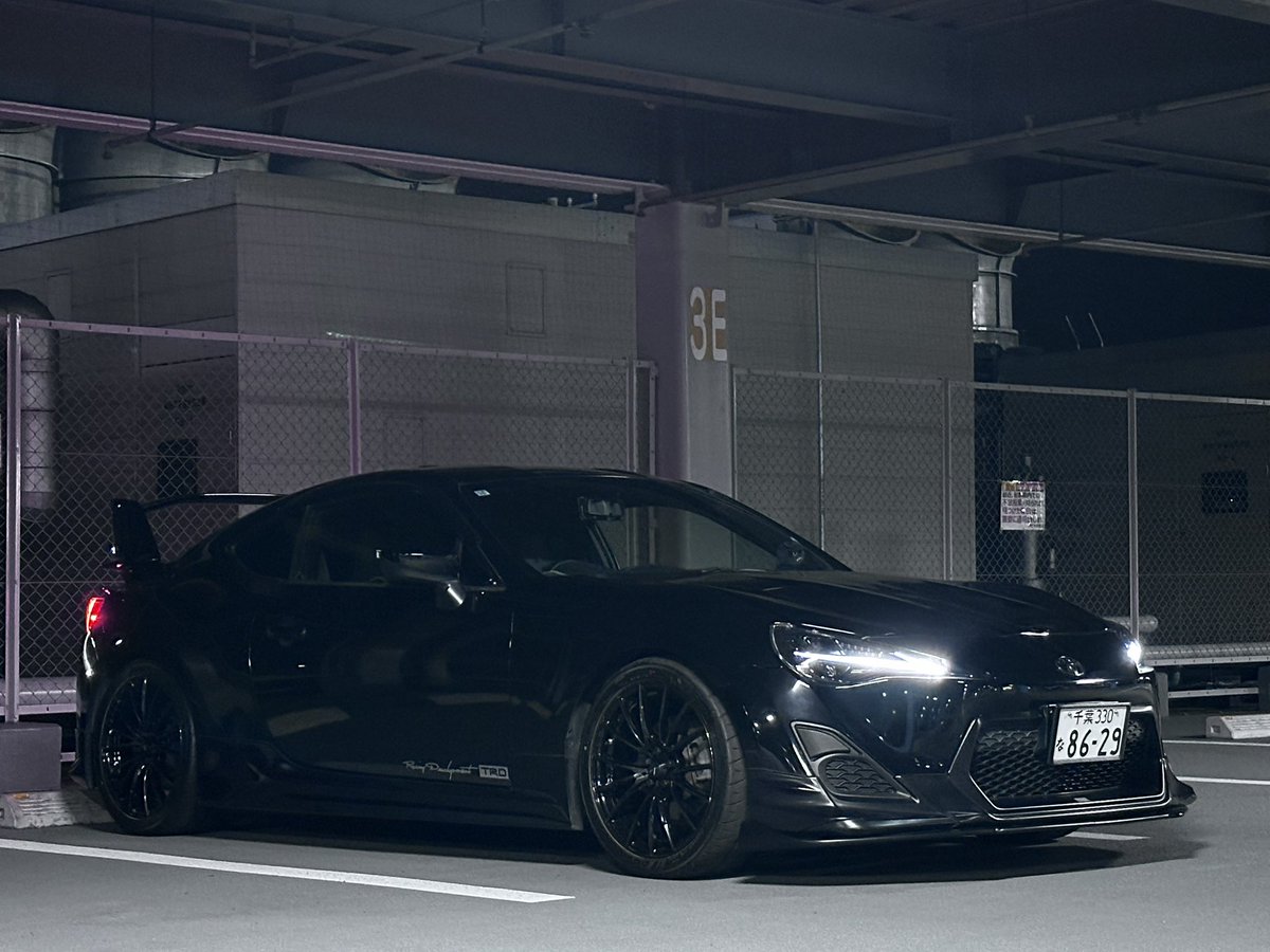 r98465405's tweet photo. 納車の時から欲しかったホイールにしました！
SA35R＋AD09 https://t.co/qWZRuLaNa5
