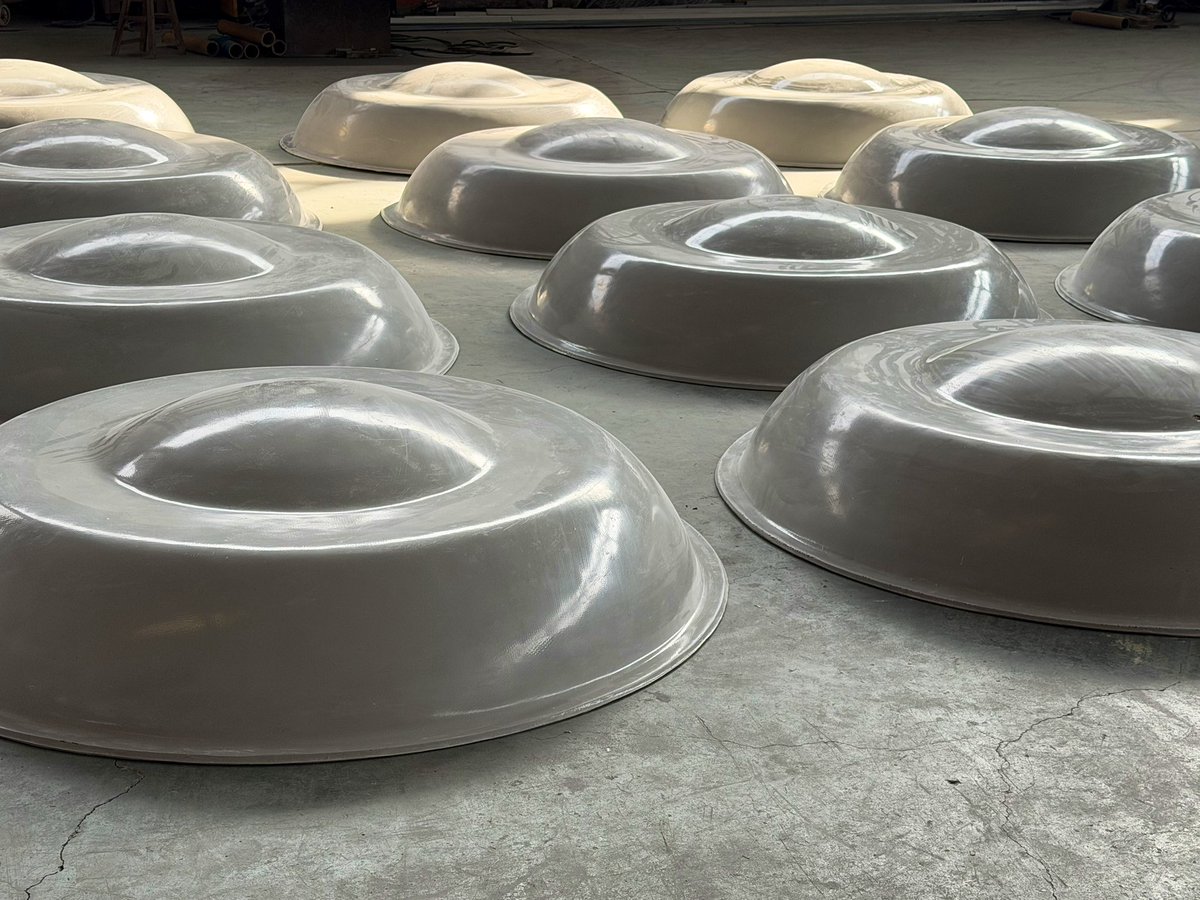 We're thrilled to share that we now have a fantastic selection of industrial centrifugal fans available for you! These fans are perfect for ensuring efficient air movement in a variety of settings. Plus, we also offer reliable FRP (Fiberglass Reinforced Plastic) roof exhaust