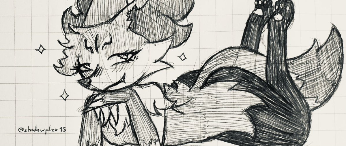 shadowplex15's tweet image. Happy Phox Friday~ 🦊✨