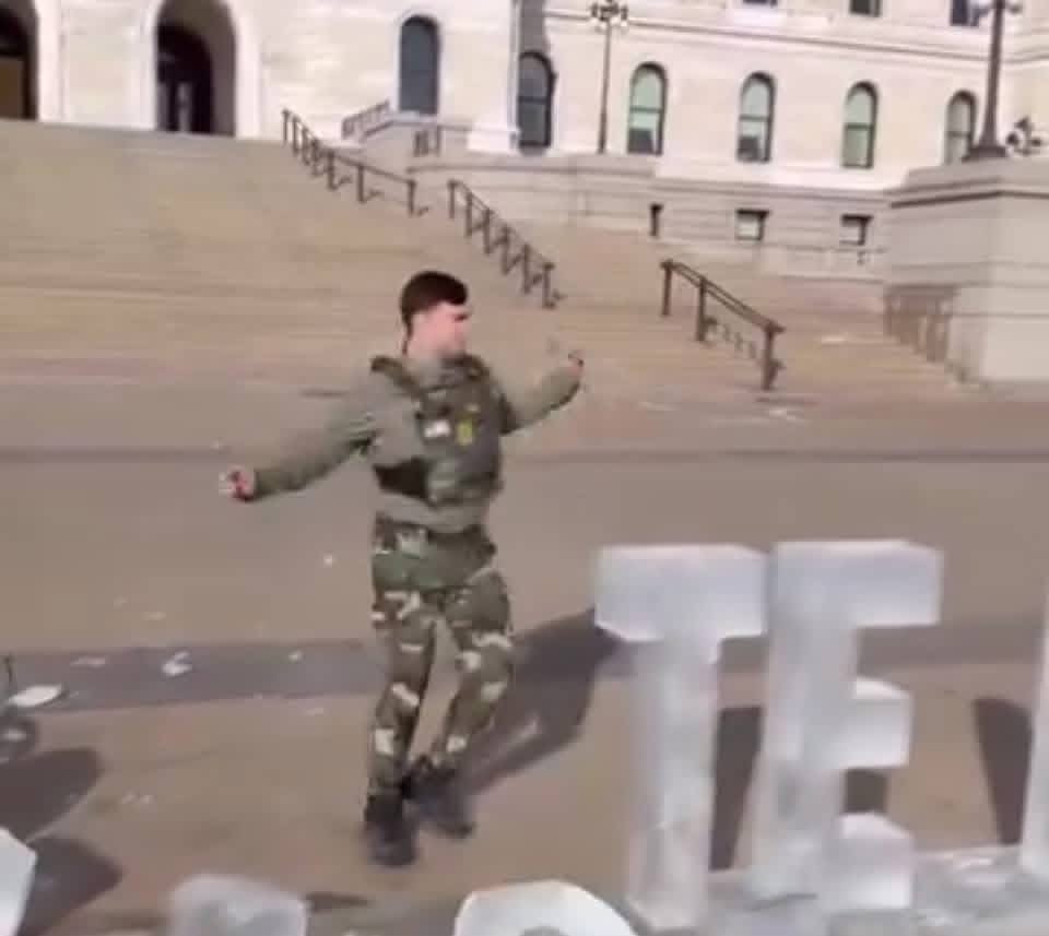 timber_turkey's tweet image. Man I though this was Lucas Botkins at first but it's just Jake Lang