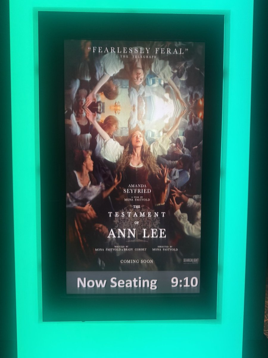 icebatluck's tweet image. SEATED