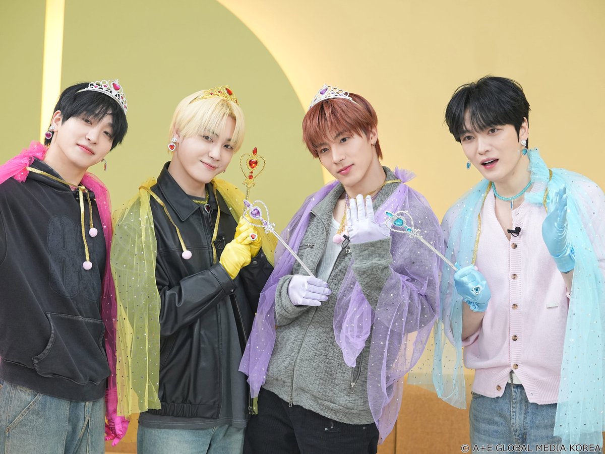 明日2/8(日)～再放送🍳
「#ジェチング シーズン4」
🗓毎週(土･日) 11:30～ ※2話連続
#JAEJOONG

11:30～放送 #3 のゲストは
#THEBOYZ🐥🍊🦄

「一度くらいはお姫様の格好をやってみたい」
と話す #ジェジュン が
サンヨン、ハンニョン、エリックと共に大変身👸

JAEJOONGとエリックは初対面！