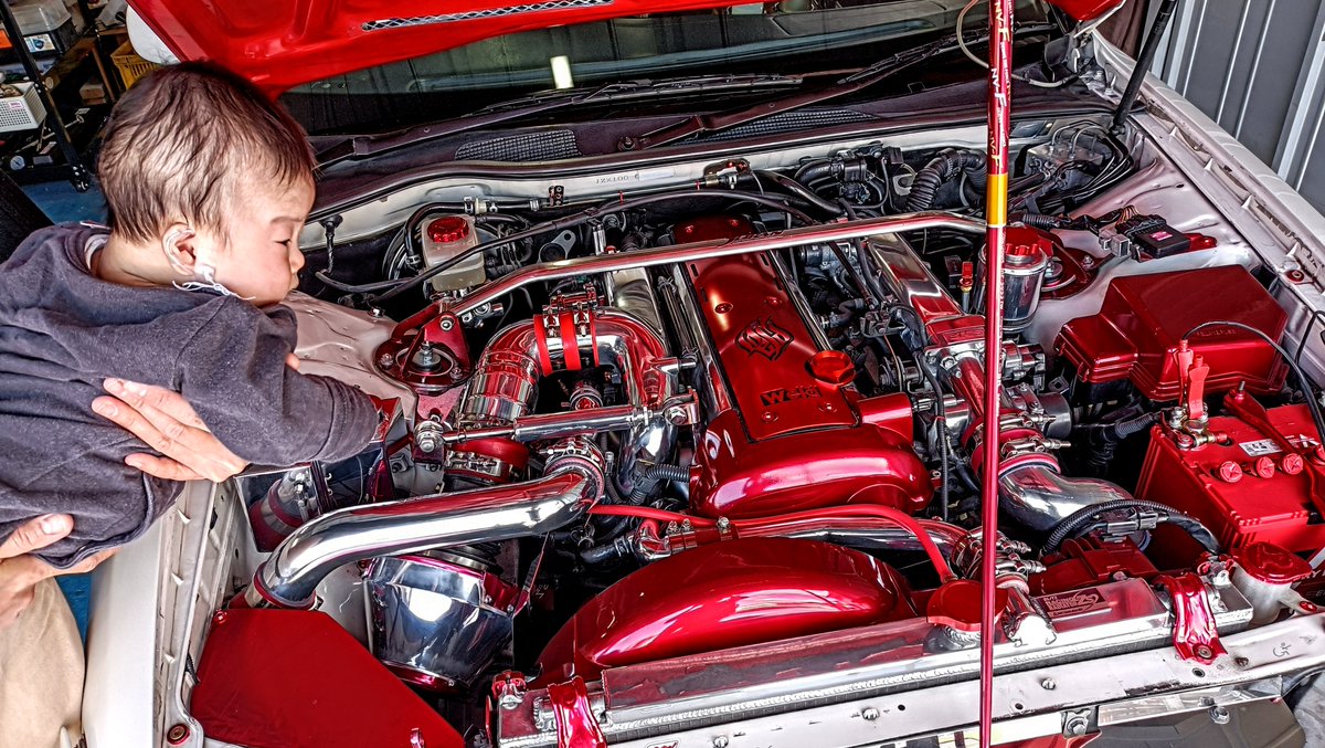 👶パパが若い頃に40万で買った古い車なんでしょ？ じゃあ俺が免許