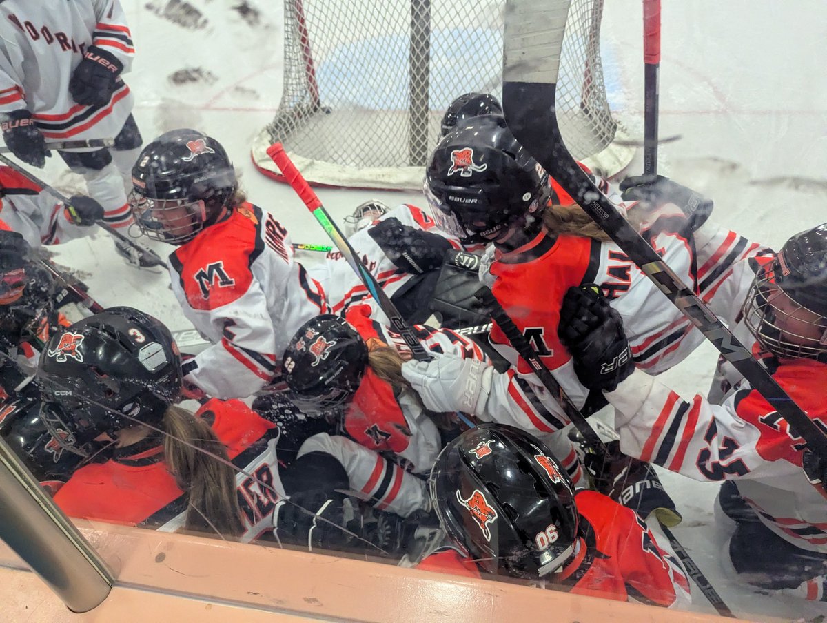 Moorhead12UB's tweet photo. Nineteen seconds was all they needed! Brennan moved in on a loose puck, taking it top shelf. And Moorhead wins over Warroad 3-2 in OT!!! Pile up behind the net to celebrate 😄🥳🥳🥳 https://t.co/WtFkE7Yzrb