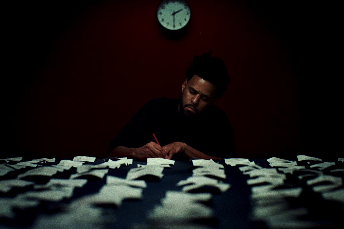 Of course the clock is pointing at TWO SIX