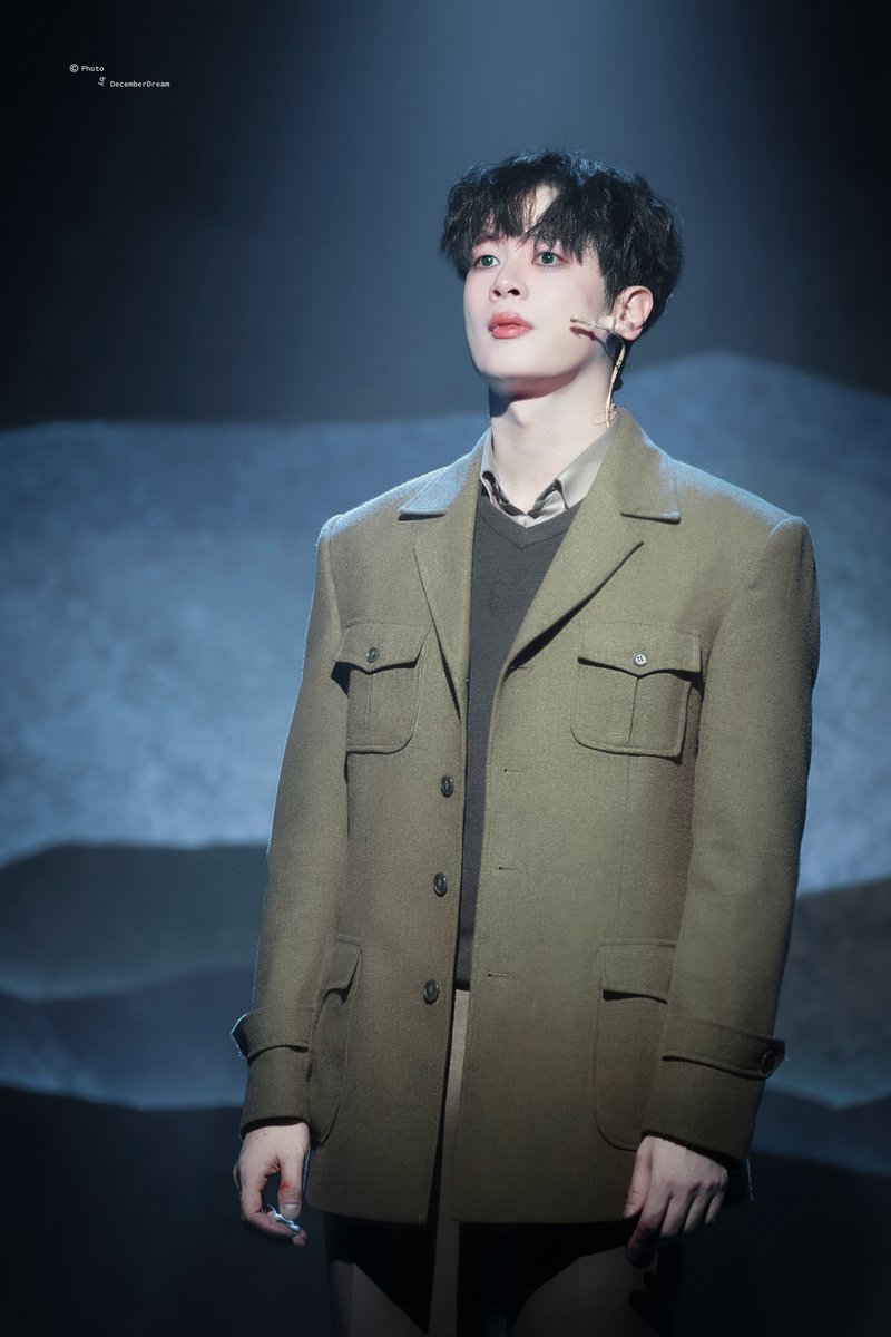 DecemberDream📸 tweet media