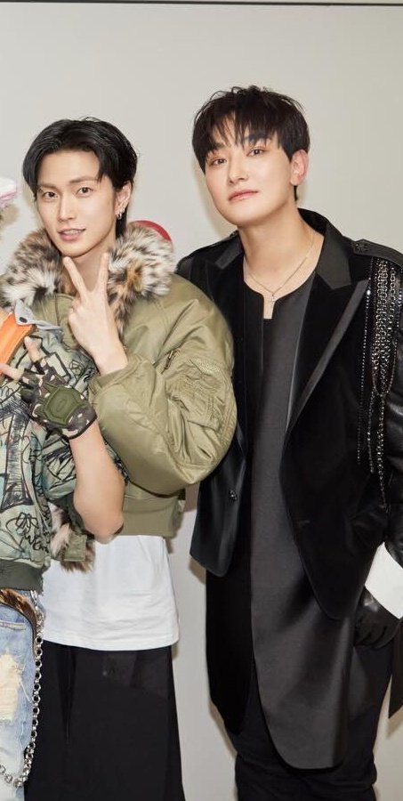 Staring at Seunghan and seeing Kangta’s 90s era all over again. A visual legacy. The visual twins.