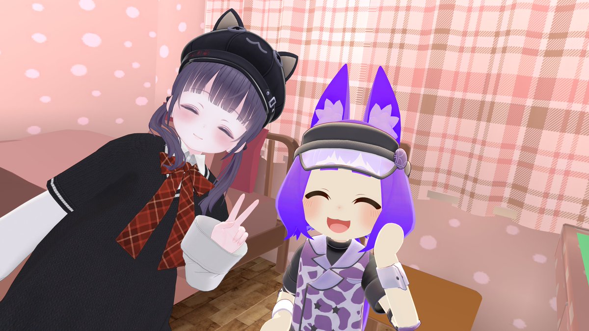 MeltyCandyChan's tweet image. 今週の #おうちめすがき ～！
お兄さんは壊れても治るけど、モノは壊れたら直らない。こんばんは、モノを大事にするめすがきです🥷
お部屋の模様替えを手伝ってもらったり格ゲーに熱が入ったり、クイズを受けて立ったり！関係を深めつつ合間合間に弄っちゃうのは…性分、ですかね♡
楽しかったです！✌