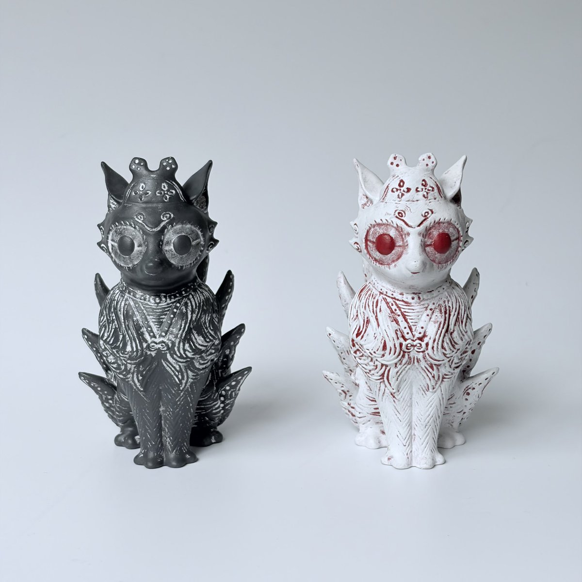 ついに「九尾の狐」土偶を作るに至る。

明日のワンフェスには少量ですが持って行きます。