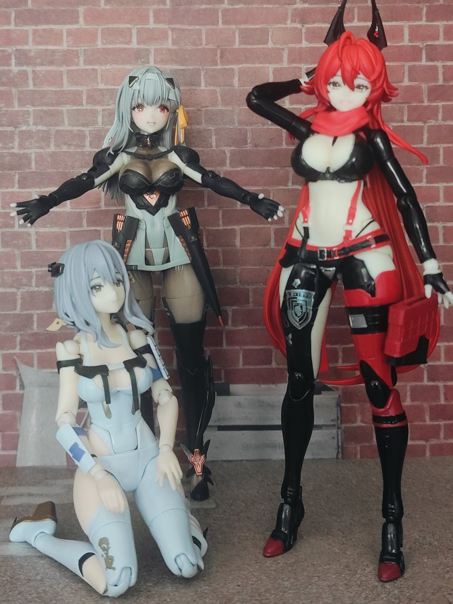 mizki61437407's tweet image. レッドフード「いやー日差しが眩しいねー」

#NIKKE #Hyperbody