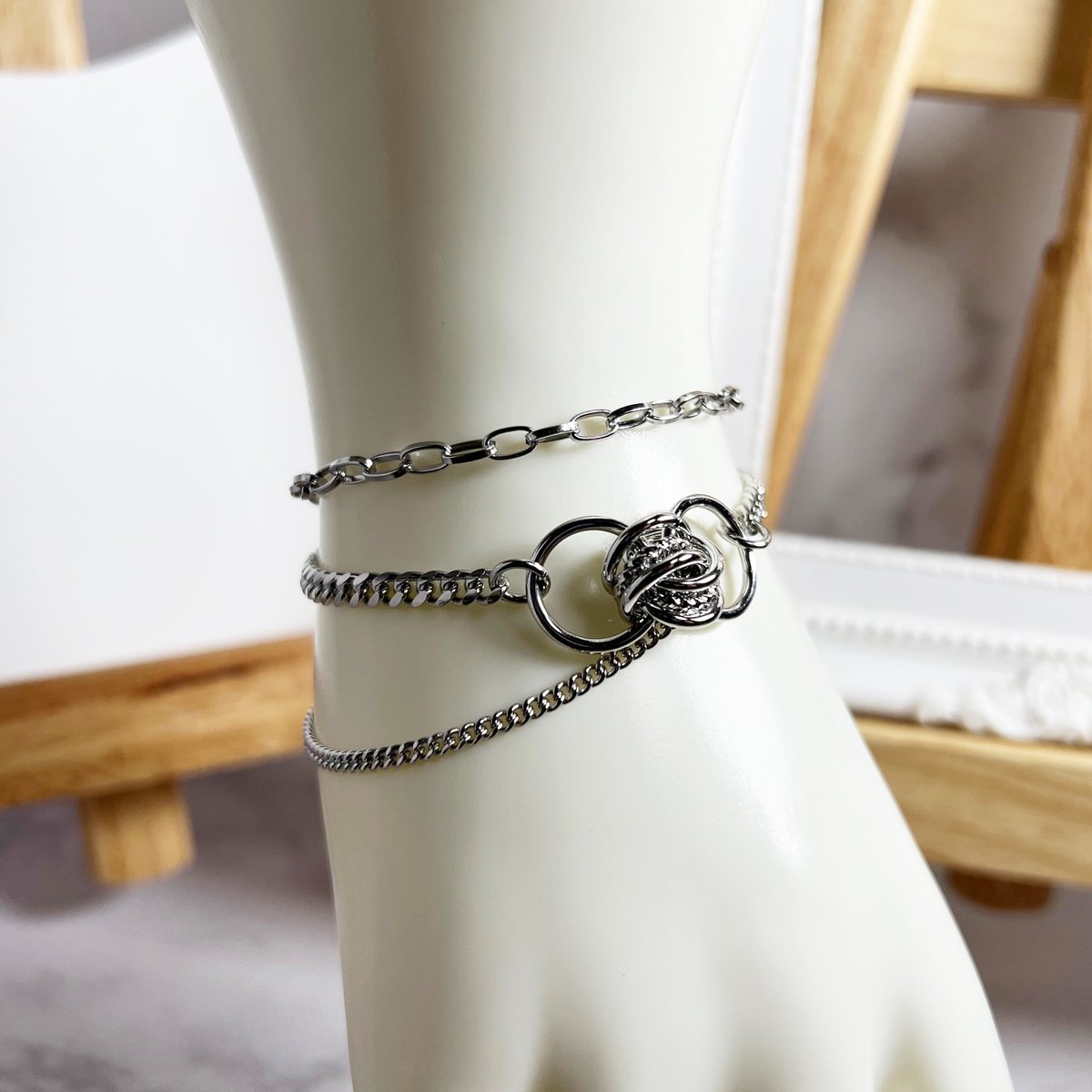 おはよーーございます！！！ 細身でも存在感！！なアシメな子ができ