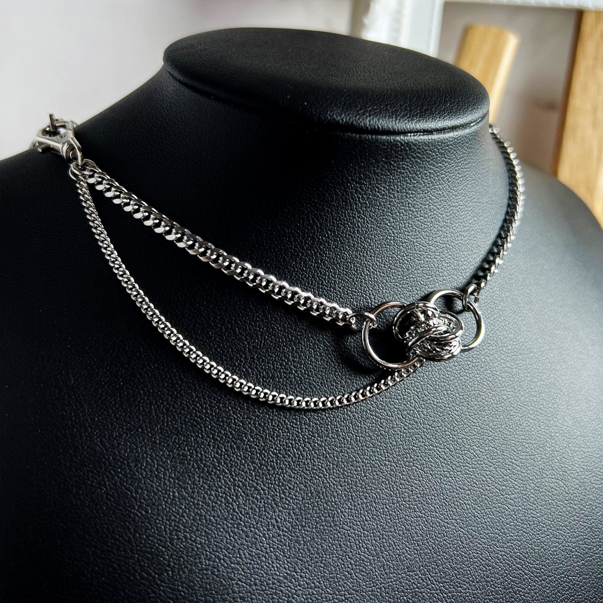 おはよーーございます！！！ 細身でも存在感！！なアシメな子ができ