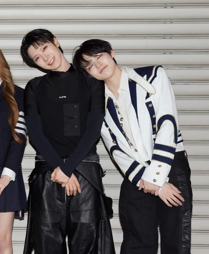 แล้วดูเค้าซบพี่ หลับตาพริ้มเชียว