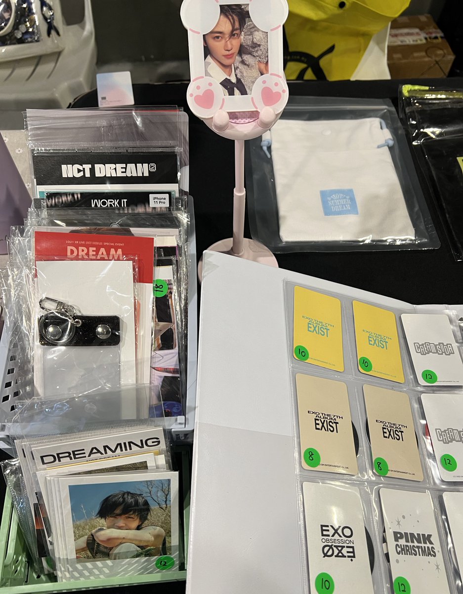 💚🤍 tweet media