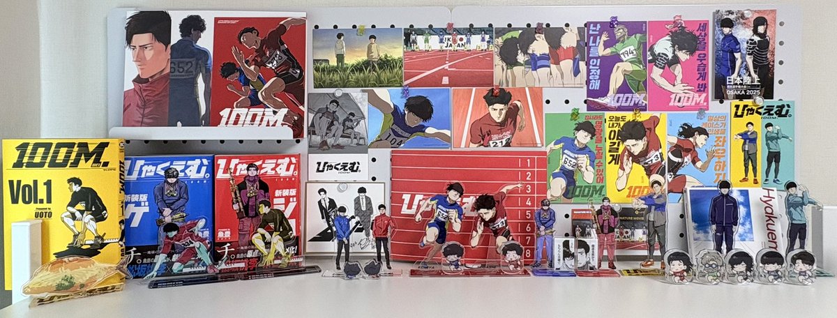 이제 슬슬 둘 자리도 부족하고 어떻게 배치해야 할지 모르겠다… (그래도콜라보카페수트아크릴은통판해줘없으면나죽으니까)