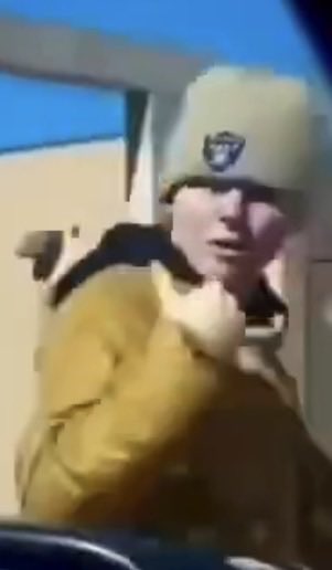 Yoooo9356588966's tweet photo. @truth_teller58 bro hit em with the shaka 🤙🤙🤣 https://t.co/7UxWSsQFle