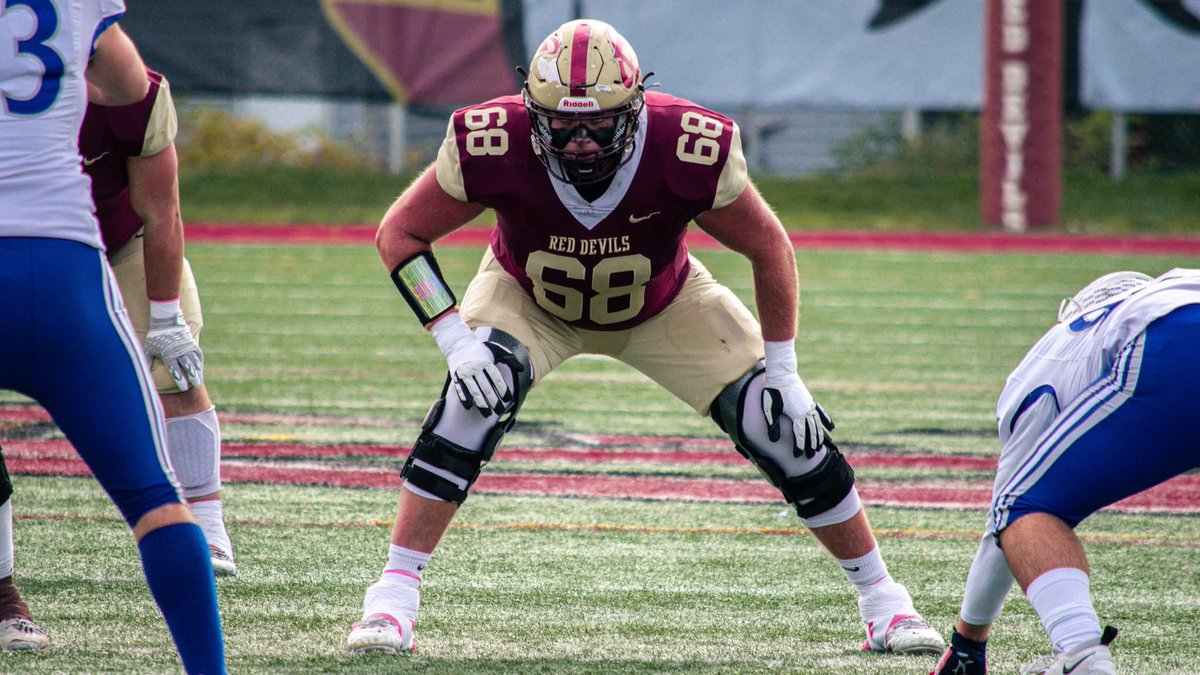 TheRedZoneCoach's tweet image. Class 2️⃣0️⃣2️⃣7️⃣It’s your time now ⏰drop the film I’ll be evaluating future #RedDevils we have visits coming up this spring / summer look forward meeting the #RedDevils 🏆🏆 #WeAreEC #BringTheJuice🏴‍☠️ 

Camp dates will be out soon make sure to follow the team page: @EC_RedDevils