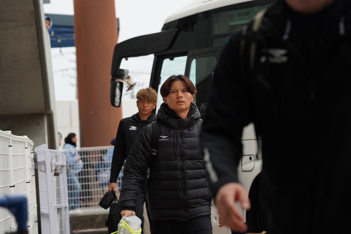 🟠MATCH DAY!!｜vs.磐田 14:00 ─ Bus arrival ─ #acnp #パルセイロ