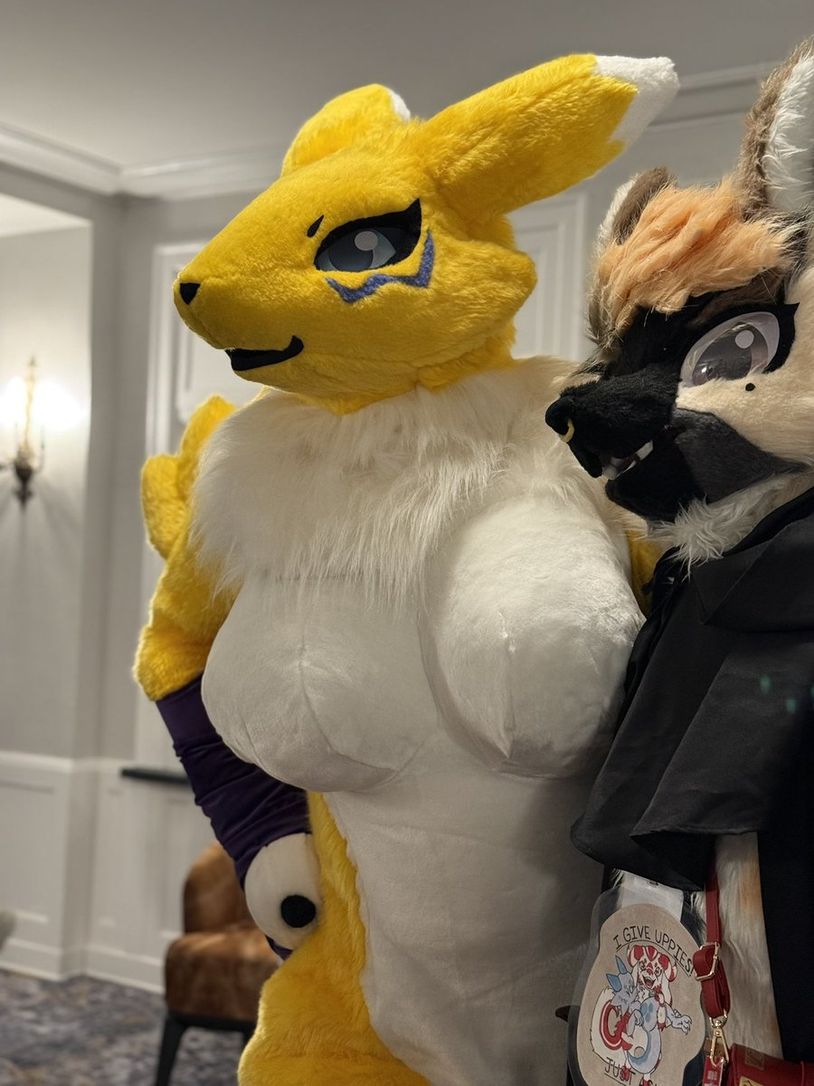 SammySmiles tweet media