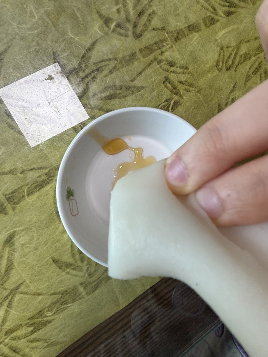 sunnnnn1202's tweet image. 오늘은 미친 가래떡을 사왓어요