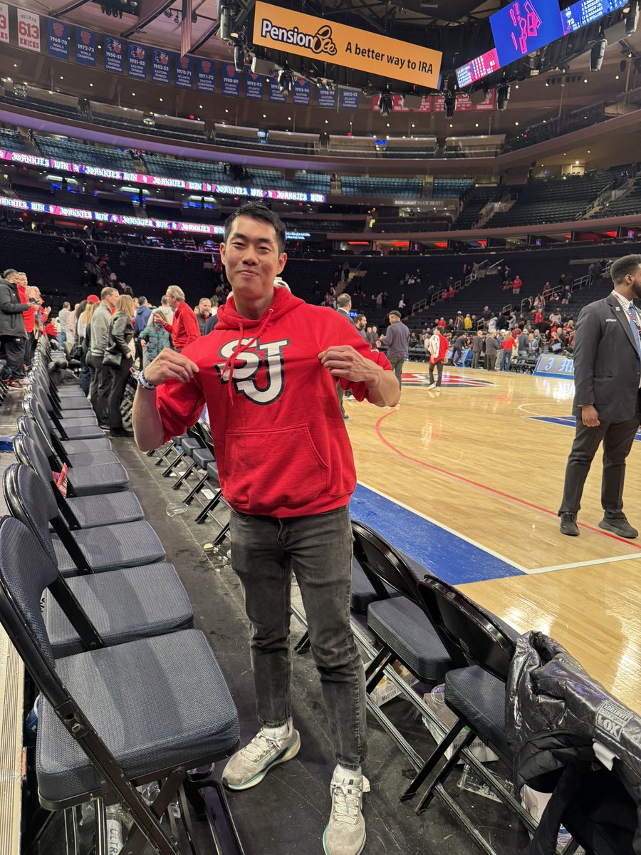 Johnnie’s win baby. #SJUBB