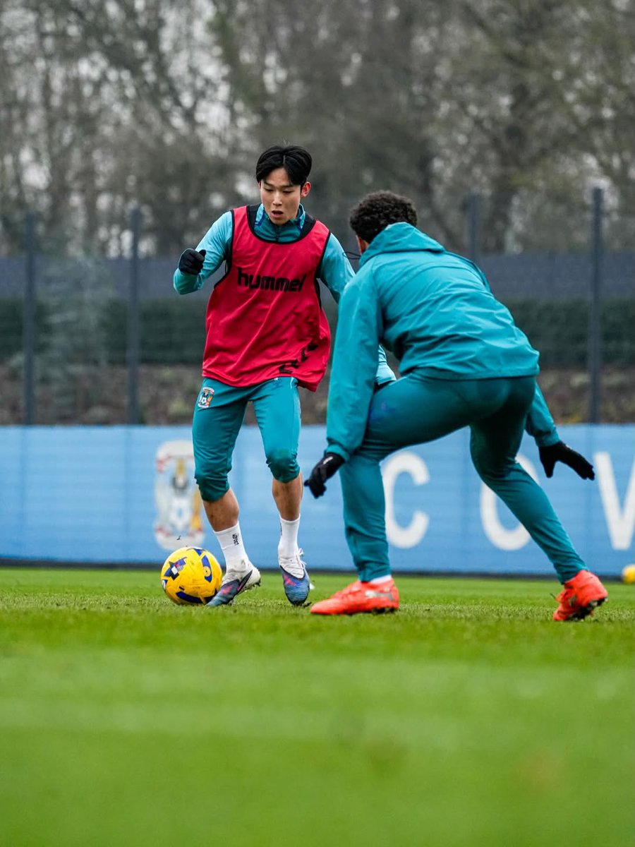 민혁이 축구 보고 싶네...🫠