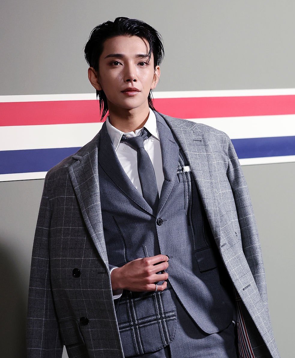 wonubliss's tweet image. JOSHUA AT GQ BOWL 🩶

#JoshuaXThomBrowne #GQBowl
@pledis_17 @ThomBrowne @GQMagazine