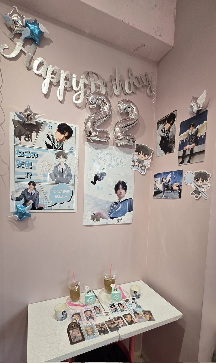 ysthjwr's tweet photo. センカペ巡り①
2026 YUMA BIRTHDAY EVENT
@ymnya__22 様(@yolumlovesyou)　
ケーキと特典がめちゃくちゃ可愛くて天才でしたー😻🩵
#22日和 　#YUMA #유마 
#HAPPY_YUMA_DAY https://t.co/4FzVCUu8gs