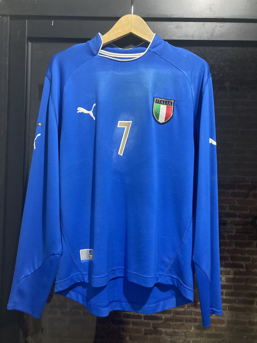 #jersey4sale itali 2003 size l replika 1300k near mint
Newcastle 2009 size xl formo number ori patch remake 2500k
<a href="/Jerseyforum/">Si Paling Jersey</a> 
082177883068