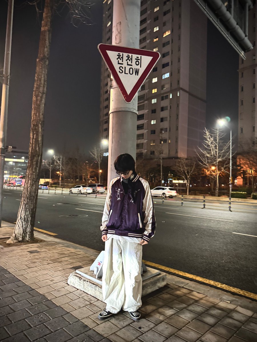 TRENDZ 공식 X 게시물 이미지(라엘 해시태그)