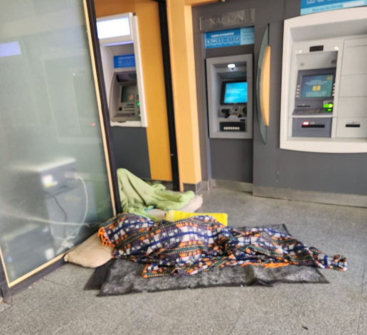 spinelliandy's tweet image. ARGENTINA: LOS CLAROSCUROS DE LA MANIPULACIÓN de las narrativas.

7 de febrero de 2026

Entre el 10 y el 12 de febrero pasan tres cosas que explican el modelo entero. El martes sale el IPC medido con una canasta de 2004 porque Milei frenó la actualización. El miércoles el Senado