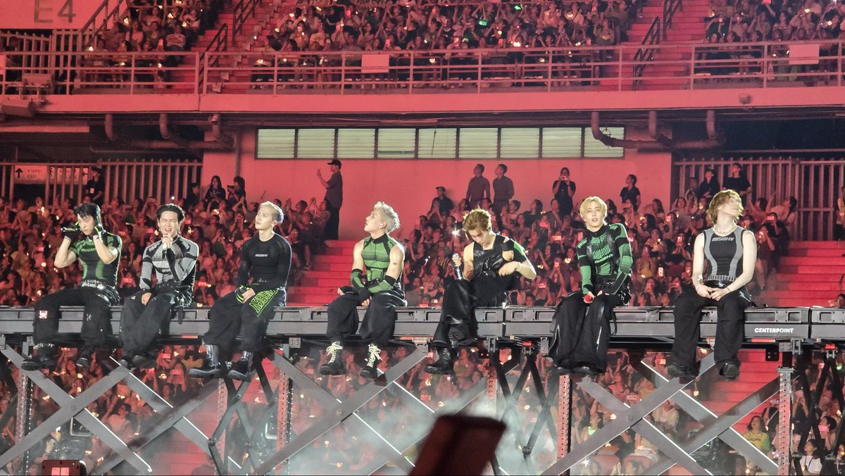 รักอยู่วงเดียวนั่นล่ะ 💚 #GOT7