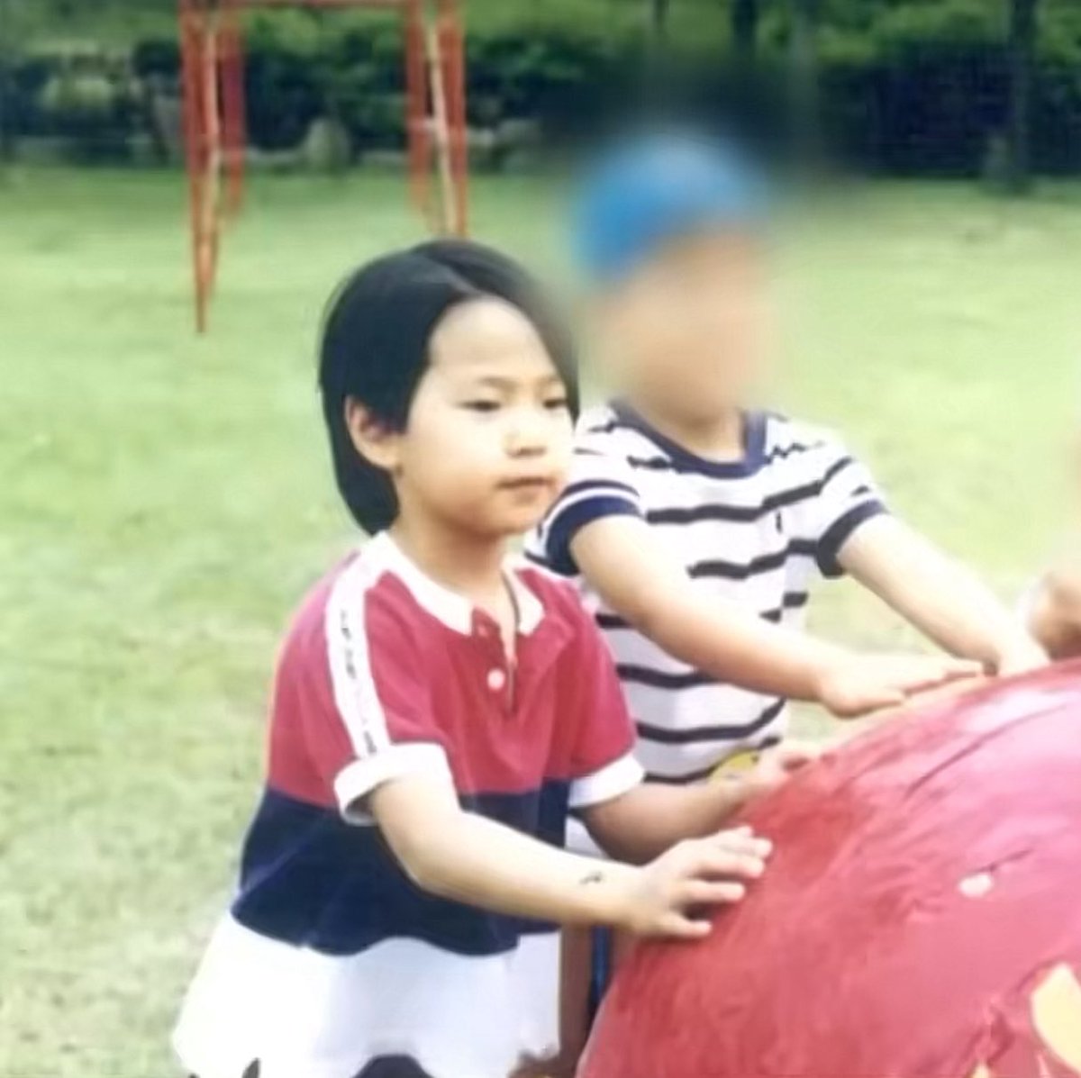 do0nlyone's tweet image. น้องแทฮาผมยาว