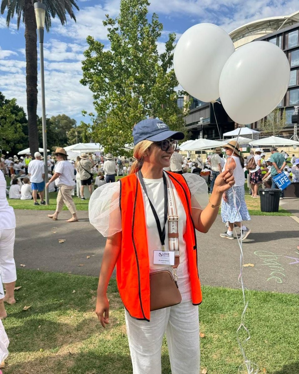 FamilyAu's tweet image. The Family First team was there to peacefully affirm that every human life is precious at the Love Adelaide Walk for Life!
.
.
.
.
.
#loveadelaide #southaustralia