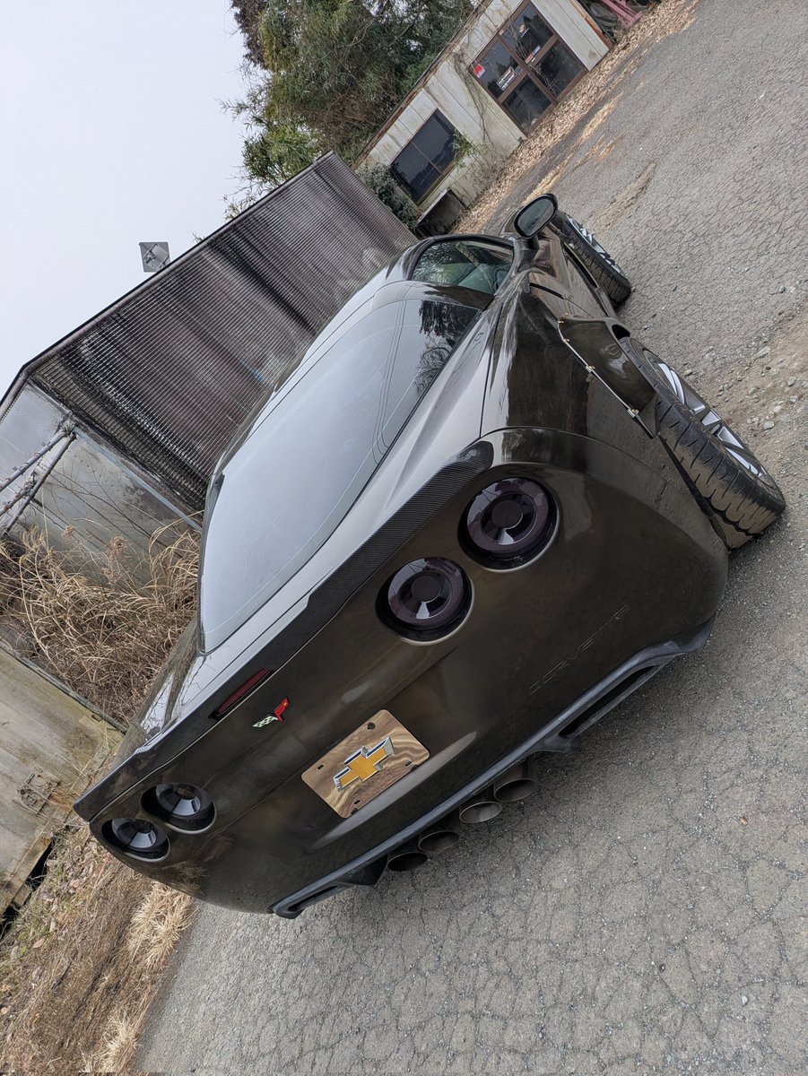 V0TVLKlmg269732's tweet photo. Amazing how much the vibe changes with just LED taillights.
One small mod, totally different attitude.
Darker. Meaner. Exactly how I like it. 😈🔥
#C6Corvette #CorvetteC6 #VetteLife #CorvetteFamily #C6GrandSport #LEDtaillights #DriftBuild https://t.co/ouMMRjo0xW