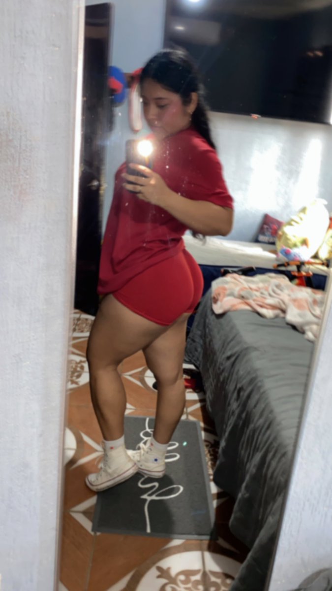 marianaa_paa's tweet image. Viernes de 🍑