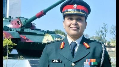 Congratulations 
Col Seema Mishra, took charge as the principal of the Captain Manoj Kumar Pandey Uttar Pradesh Sainik School in Lucknow, becoming the first woman army officer to lead the 65-year-old institution. <a href="/myogiadityanath/">Yogi Adityanath</a> <a href="/ProDefLko/">PRO Defence Lucknow</a> <a href="/SpokespersonMoD/">Ministry of Defence, Government of India</a> <a href="/adgpi/">ADG PI - INDIAN ARMY</a> <a href="/scribesoldier/">Mayank 🇮🇳</a>