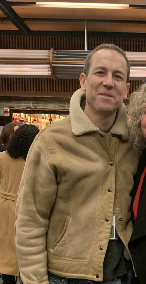 Elisabe68183727's tweet photo. Another superb performance for #TheOtherPlace. Bravo 👏🏻 to the fabulous cast and crew, and @TheShedNY for bringing it to stage. #EmmaD’Arcy, amazing as usual and to @TobiasMenzies for being so kind and patient in taking the time to chat with me. https://t.co/CsmrnFHF20