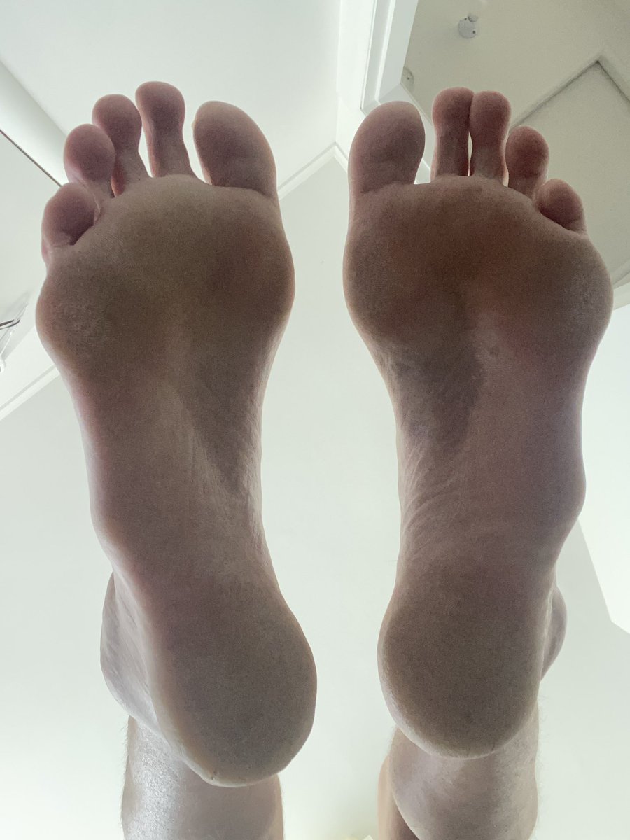 🔱 Giant foot God 🔱 $3 onlyfans tweet media