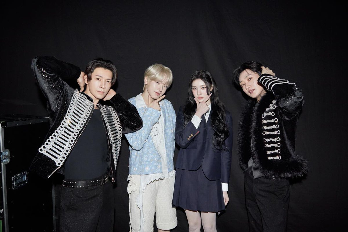 라와 tweet media
