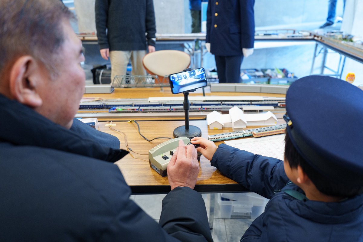 石破茂 tweet media