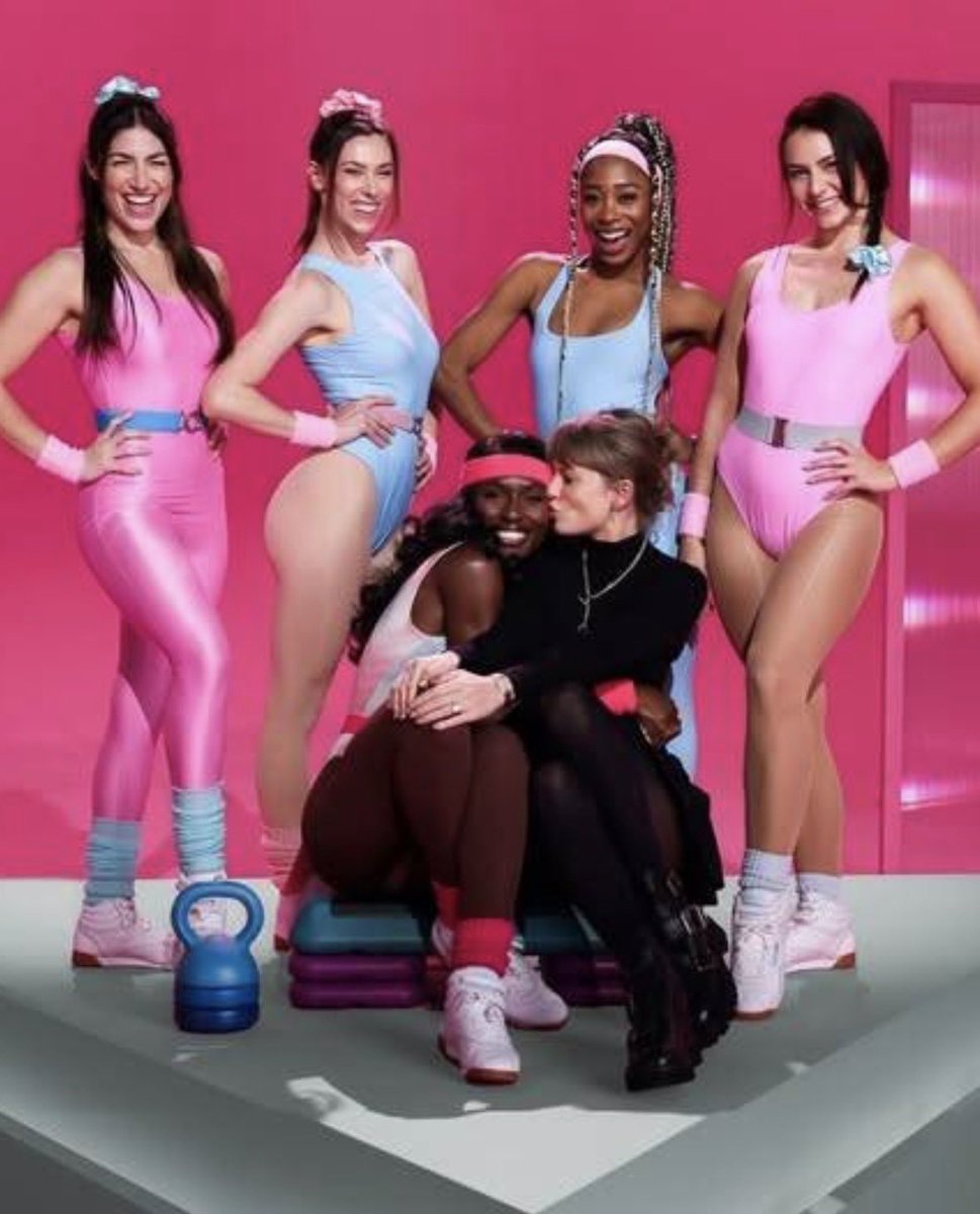 i thought the pink room with the triangle stage was crazy. but the head gaylor is always crazier than i could’ve imagined.